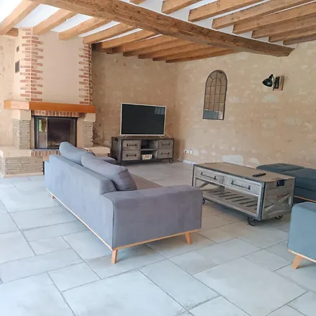 Dom wakacyjny Aux Petits Bonheurs Avec Salle De Jeux Coulimer