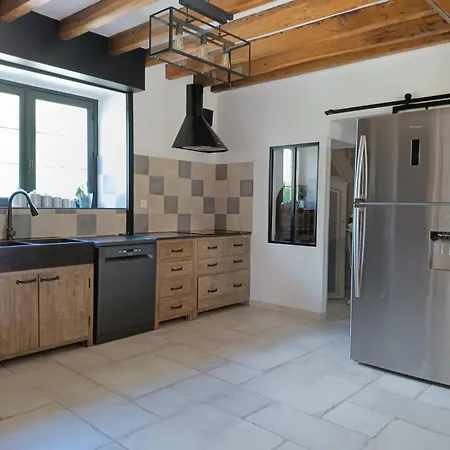 Aux Petits Bonheurs Avec Salle De Jeux Coulimer