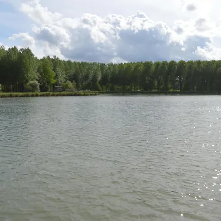 Aux Petits Bonheurs Avec Salle De Jeux *