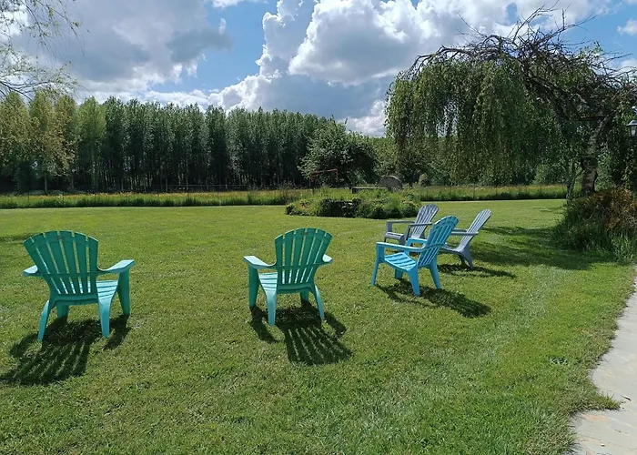 Aux Petits Bonheurs Avec Salle De Jeux Hébergement de vacances