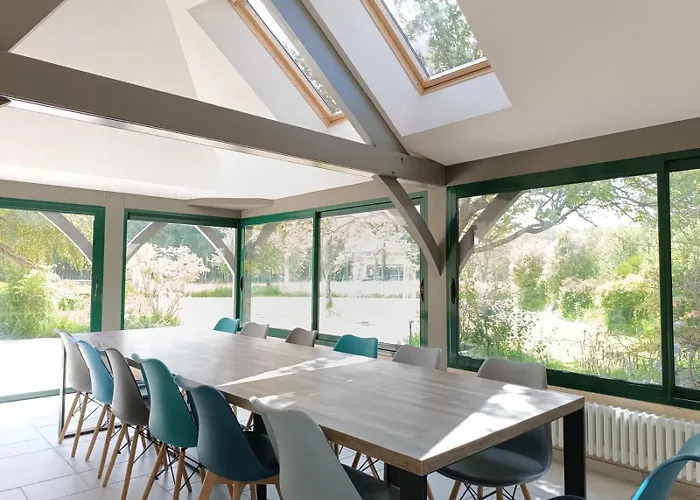 Aux Petits Bonheurs Avec Salle De Jeux Hébergement de vacances