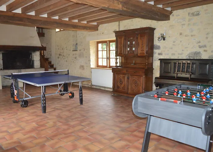 Aux Petits Bonheurs Avec Salle De Jeux Hébergement de vacances